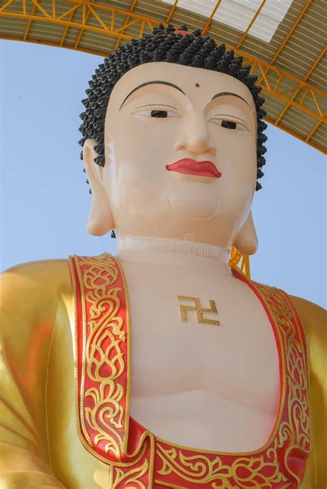 Buddha Statue Emperor Jade Pagoda, Phitsanulokd, Thailand Stock Photo - Image of buddhistic ...