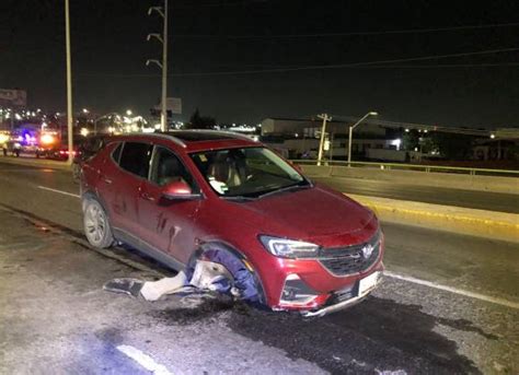 Conductor En Estado De Ebriedad Choca A Veh Culos Y Derriba Farola