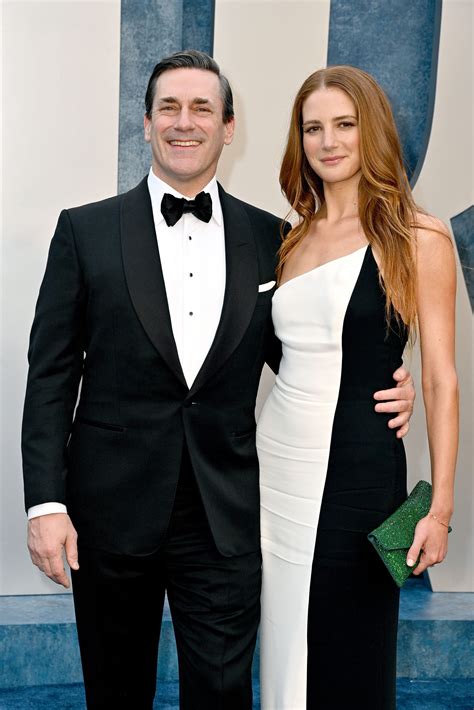 Who is Jon Hamm’s much younger wife, Anna Osceola? The 35-year-old actress met her Emmy-winning ...