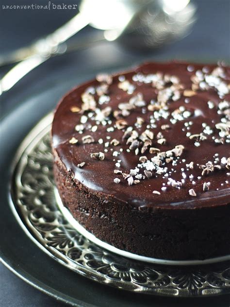 Easy Raw Flourless Chocolate Cake Gf Vegan Paleo L Unconventional Baker