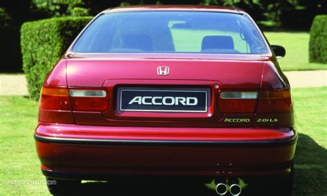 Honda Accord 4 Doors Specs 1993 1994 1995 1996 Autoevolution