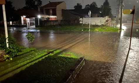 Forte chuva causa transtornos em bairros de Estância Velha Jornal O