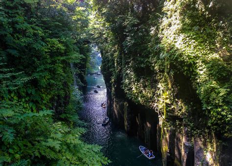 Takachiho Gorge: Where the Gods Landed » Simone Armer