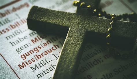 Kirche Und Leben De Missbrauch In Der Kirche T Ter Zeugen