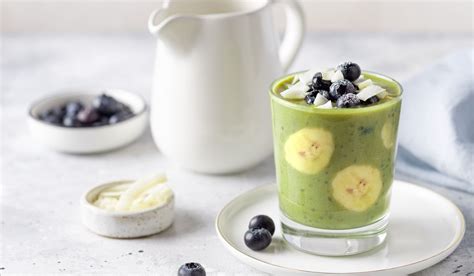 4 tasty breakfast recipes to use moringa leaf powder - Rainforest Supply