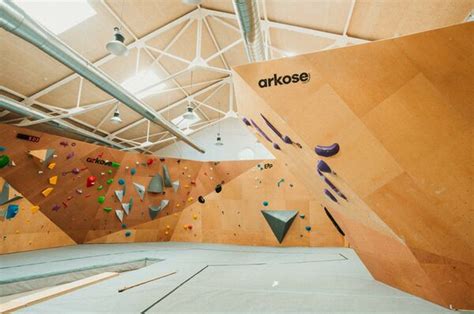 Arkose Madrid Cuatro Caminos EP Climbing Entre Prises