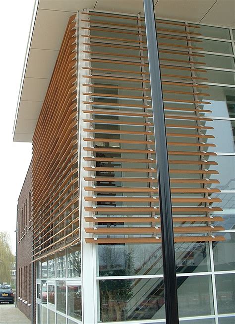 Naco Wood Louvers Sun Controlers