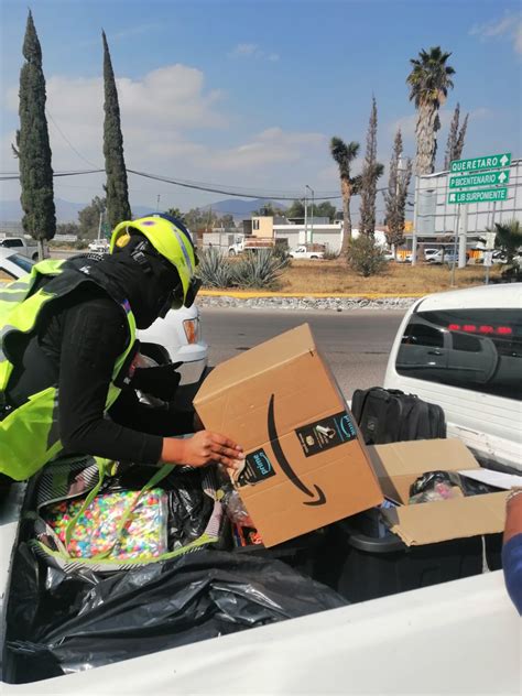 Decomisan pirotecnia de mercados Noticias de Querétaro