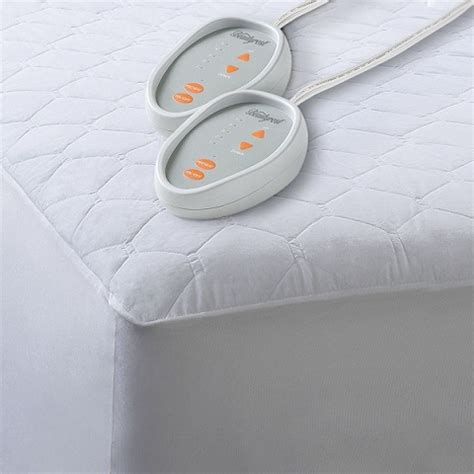 Warmth With A Heated Mattress Pad | Sunbeam Electric Blanket