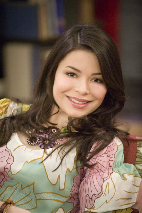 Carly - iCarly Photo (30962346) - Fanpop