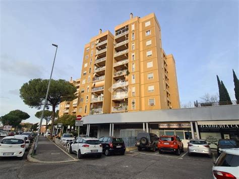 Vendita Appartamento In Via Grotta Di Gregna Roma Buono Stato