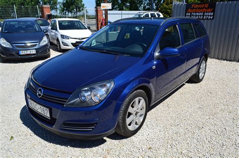 Elad Haszn Lt Opel Astra H Caravan Essentia P Pa Veszpr M Megye