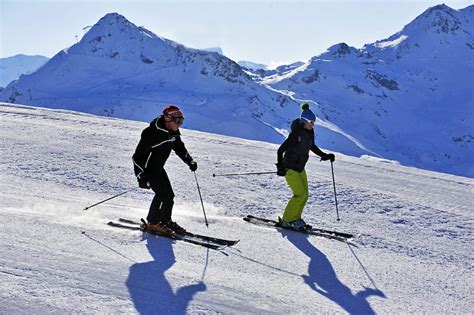 Les Différents Sports Dhiver à Pratiquer à La Montagne So Healthy