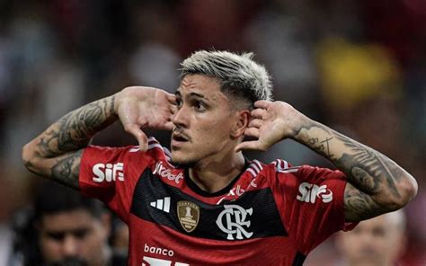 Marcado Na Hist Ria Gols No Ublense Pedro Ultrapassa Zico E Se