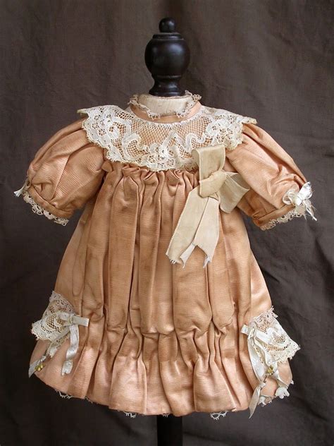 Antique Dolls Dress Костюм куклы Выкройка одежды для куклы Платья