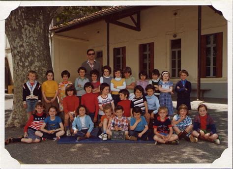 Photo De Classe CE1 De 1976 ECOLE LAMANON Copains D Avant