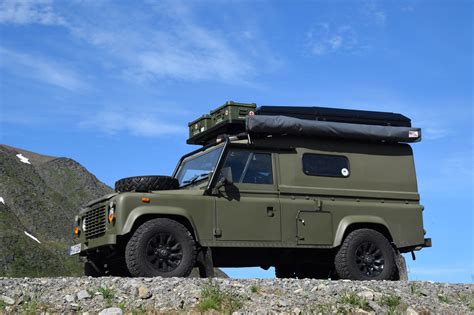 Einen Land Rover Defender Zum Camper Ausbauen