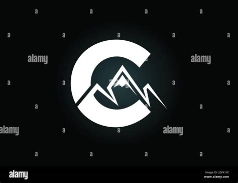 Lettre C Monogramme Initiale Avec Le Pic De Montagne Symbole Du Logo