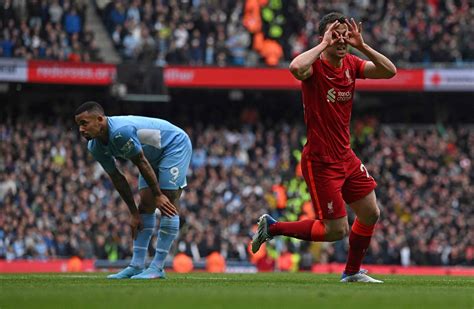 شوط أول ناري مانشستر سيتي يتقدم بثنائية على ليفربول في الدوري