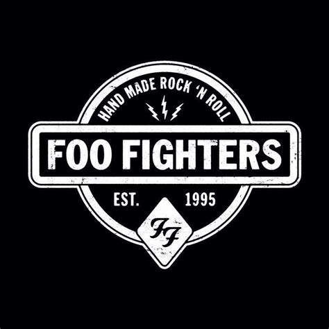 Pin by Alex Lopera on Foo Fighters | Foo fighters dave, Foo fighters ...