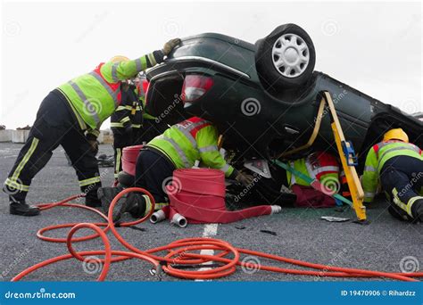 Firemen with Equipment at Car Crash Editorial Photo - Image of damage, auto: 19470906