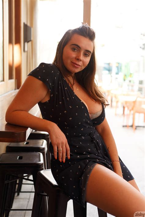 Brunette Babe Tyla Jessop Posing Seductively And Showing Her Big Ass