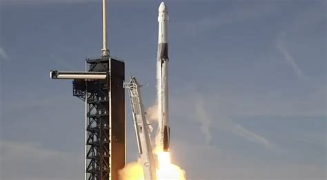 Spacex Launches New Cargo Dragon Spacecraft To Space Station Spacenews