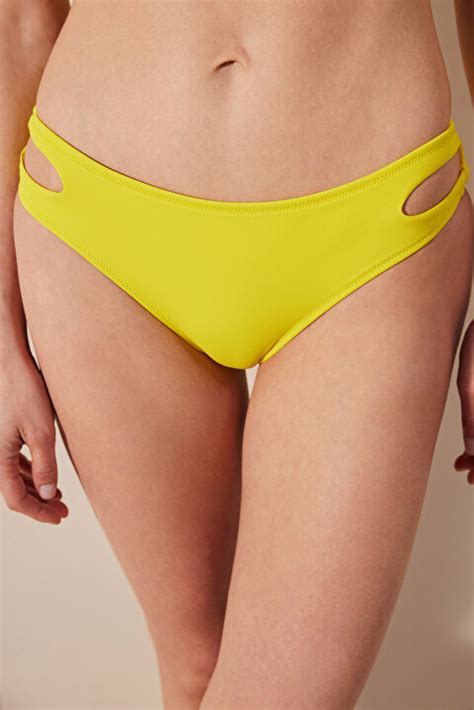 Basic Cut Sarı Bikini Altı PLNXQZIU23IY YL4 Sarı Penti