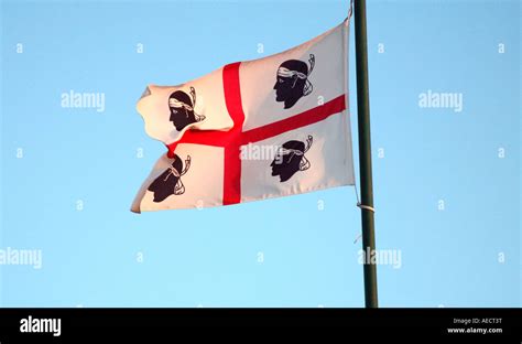 Sardische Flagge Stockfotos Und Bilder Kaufen Alamy