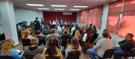 650 docentes misioneros iniciaron el curso de Titularización para