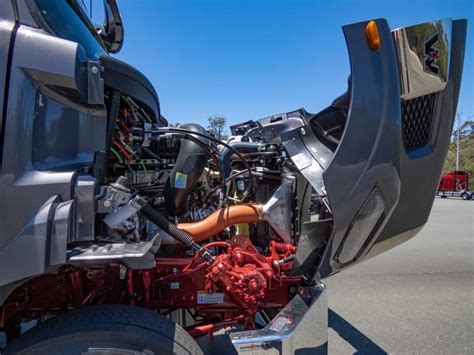 Detroit DT12 AMT as Standard - PowerTorque