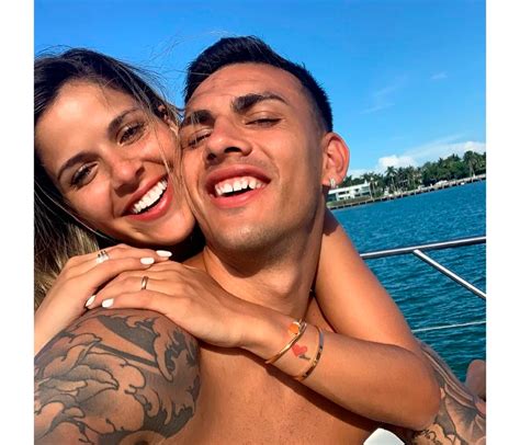 La Historia De Amor De Leandro Paredes Y Camila Galante El Flechazo De Adolescentes Que Los