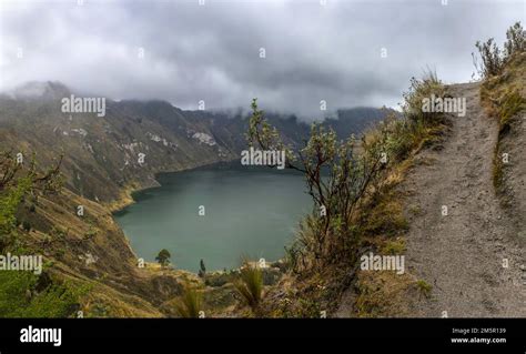 Crater lake Quilotoa in Ecuador Stock Photo - Alamy