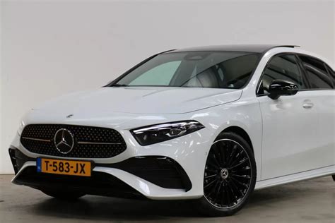 Mercedes Benz A Klasse 200 Amg Line Premium Plus Panoramadak