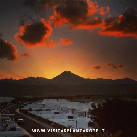 Tramonta Il Sole Sull Isola Di Lanzarote Sunset Sunset