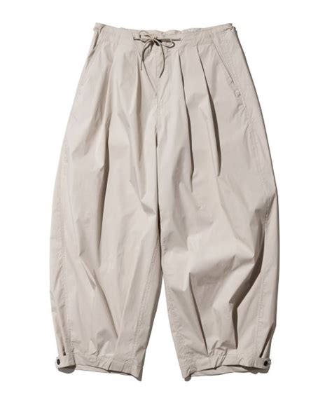 MUSINSA UNIFORM BRIDGE Lite Balloon Pants Ivory