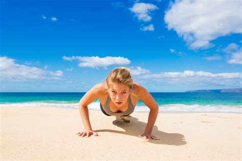 Beach Workout Images – Browse 300,280 Stock Photos, Vectors, and Video ...