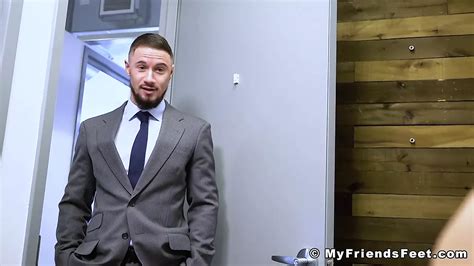 Muscular Hunk Skyy Knox Foot Worshiped By His Buddy In Suit Gay Porn