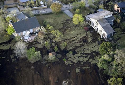 Japanese Earthquake Death Toll Rises To At Least 40 Metro News