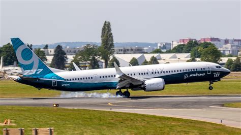 Which Airlines Fly The Boeing 737 MAX 9?