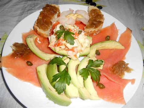 Recette De Salade D Avocat Et Truite Fumee