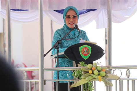 Gubernur MI Buka Jambore Temu Kader PKK Tingkat Provinsi Maluku Biro