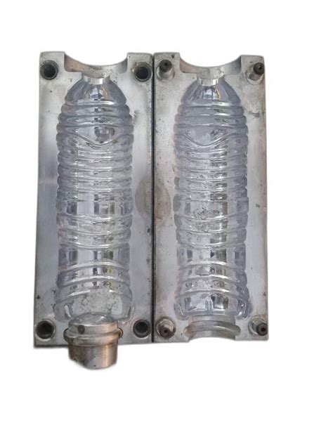 Pet Bottle Blow Mould At Rs 100000 Piece Poly Ethylene Terephthalate