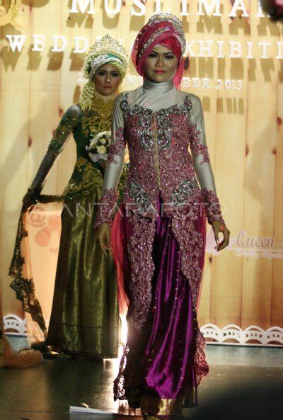 PAMERAN BUSANA PENGANTIN DI MALL ANTARA Foto