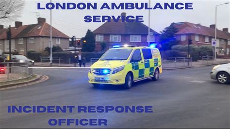 Brand New London Ambulance Service Mercedes Benz Vito Iro Responding Youtube