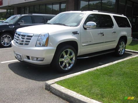 White Diamond Cadillac Escalade Esv Platinum Awd