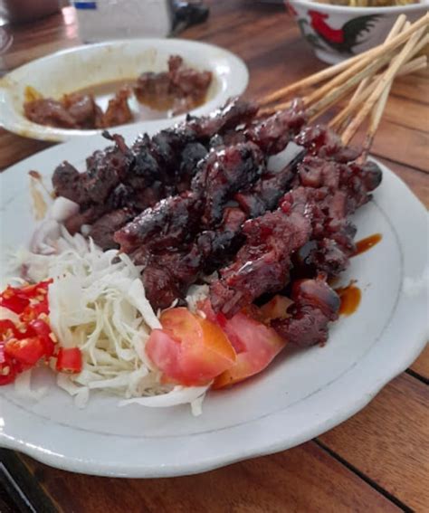 Tengkleng Solo Dlidir Rekomendasi Kuliner Solo Yang Sebaiknya Anda Coba