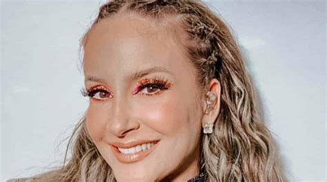 Claudia Leitte mostra sua bebê cílios postiços e surpreende