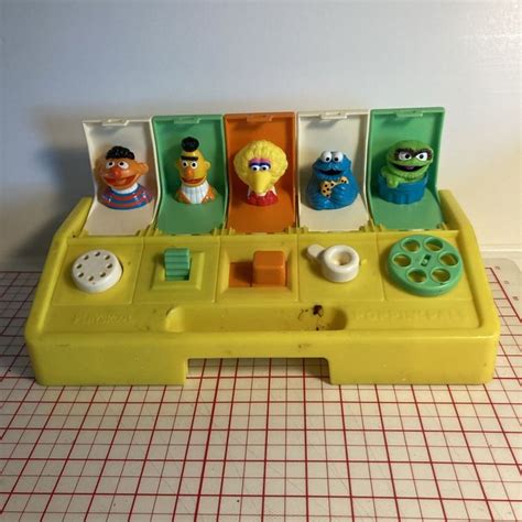 Vintage Playskool Poppin Pals Toy 1980 Muppets Sesame Street Pop Up Toy WORKS 21 on eBid ...