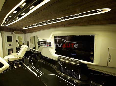 Shah Rukh Khan's Vanity Van by DC Design